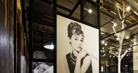 「融創(chuàng)春風(fēng)十里」售樓中心，光影演繹的自然之道！